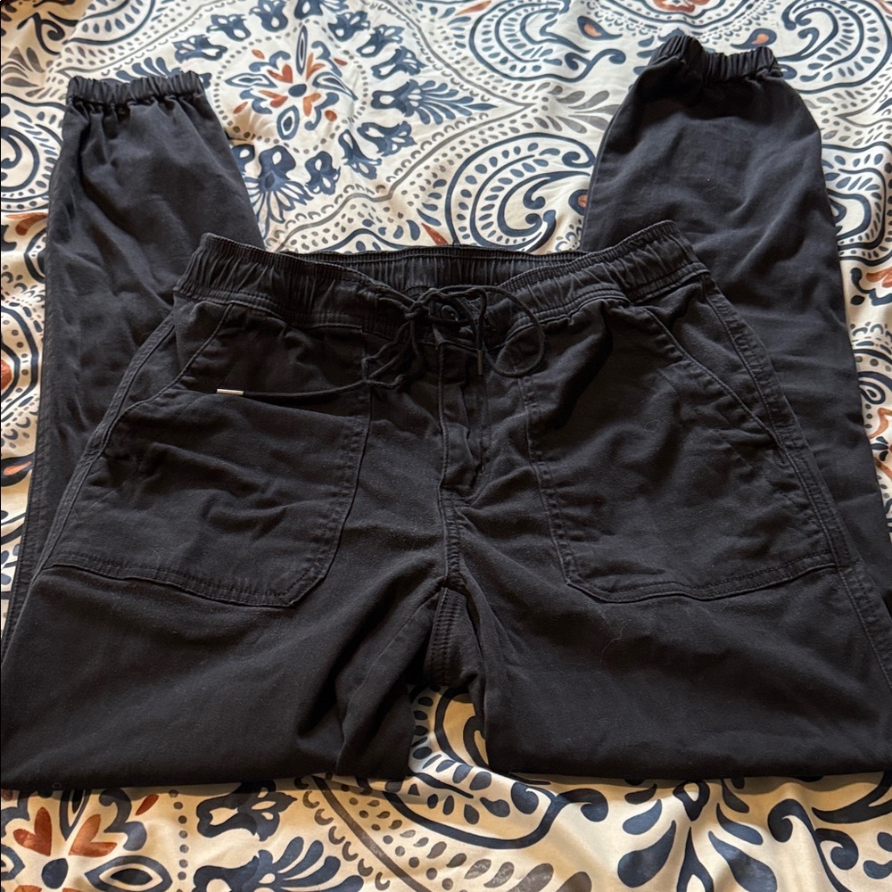 AE joggers
